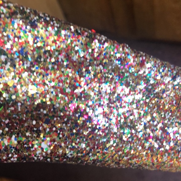 Trina Turk New Pink Glittery Trina Turk Sparkly Cosmetic Bag - Picture 12 of 14